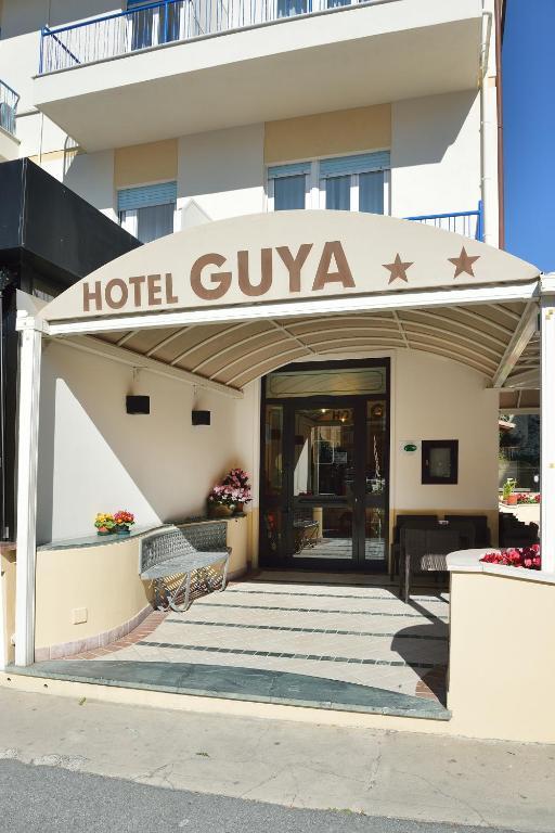 Hotel Guya ヴァラッツェ エクステリア 写真