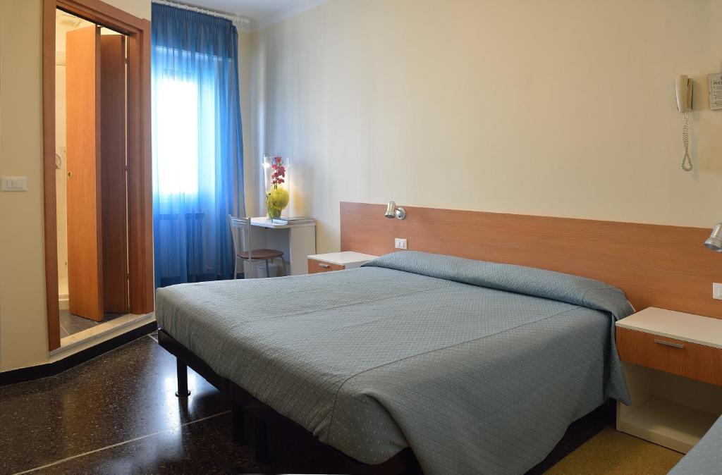 Hotel Guya ヴァラッツェ 部屋 写真